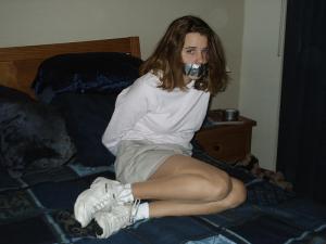 www.maladaptivebehavior.com - Flash Back Bonus Coed thumbnail